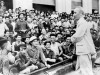 Đây là lời của Chủ tịch Hồ Chí Minh trích trong bài viết “Những kinh nghiệm cần phải tránh trong công tác phát động quần chúng”, đăng trên Báo Nhân dân, số 221, từ ngày 4 đến ngày 6 tháng 9 năm 1954, bút danh “C.B”.