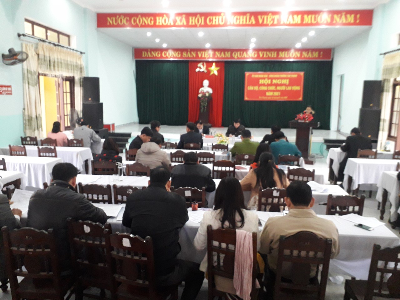 Phường Tân Thạnh tổ chức Hội nghị Cán bộ công chức người lao động (CBCCNLĐ) năm 2021.